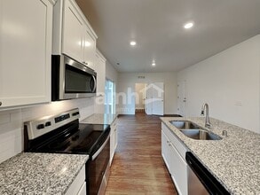 10601 136th St Ct E in Orting, WA - Building Photo - Building Photo