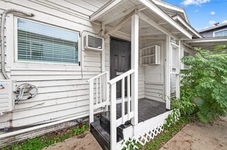 1511 Scharpe St in Houston, TX - Building Photo - Building Photo