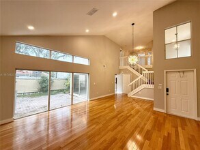 1140 Oysterwood St in Hollywood, FL - Building Photo - Building Photo