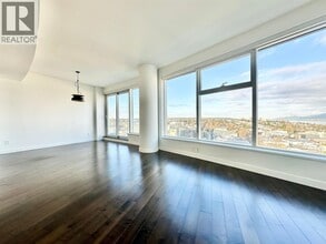 1565 W 6th Ave in Vancouver, BC - Building Photo - Building Photo