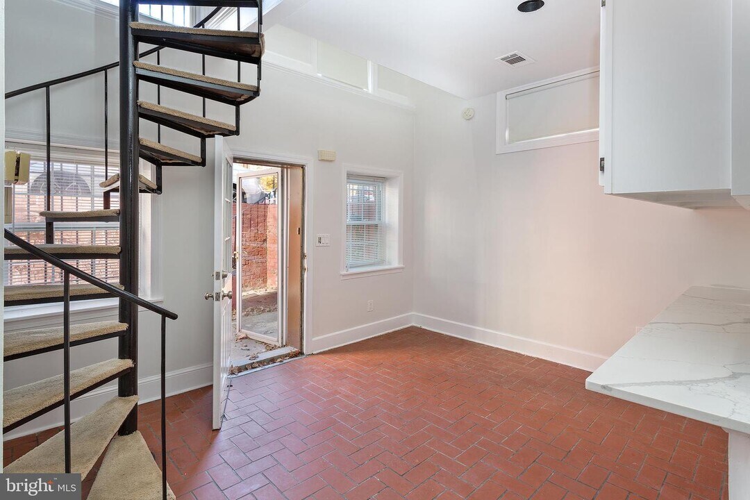 1213 12th St NW-Unit -#C in Washington, DC - Building Photo