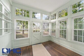 3556 Main St in College Park, GA - Building Photo - Building Photo