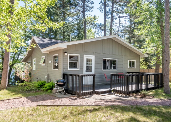 property at 9484 Country Club Rd