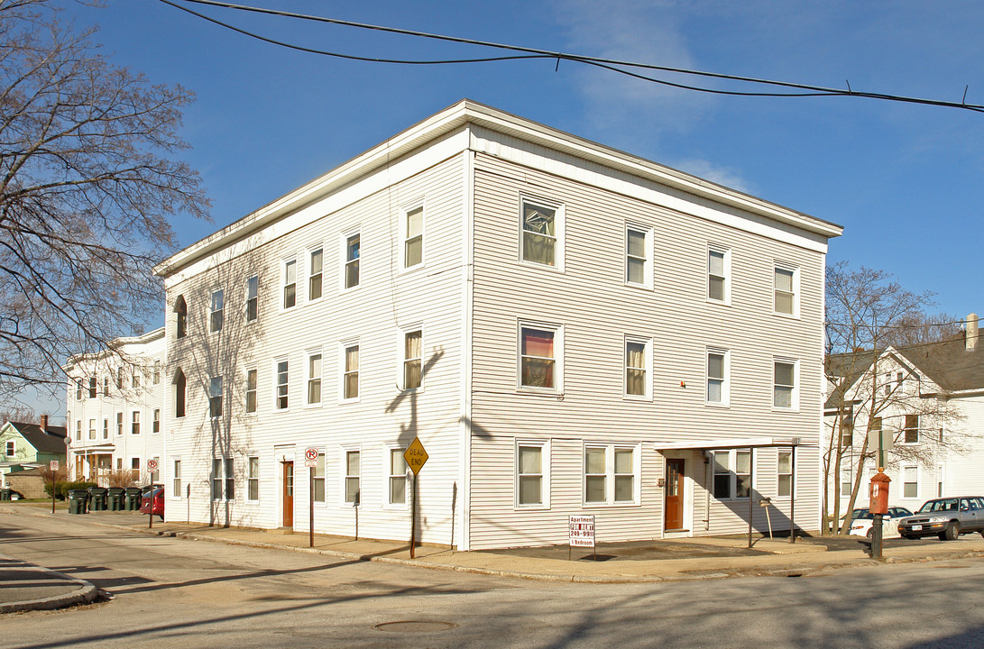 157 Massabesic St in Manchester, NH - Building Photo