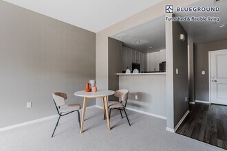 367 Santana Hts in San Jose, CA - Building Photo - Building Photo