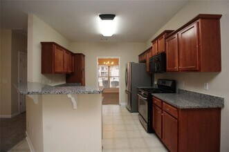 5670 Winter Bluff Way NE in Sugar Hill, GA - Building Photo - Building Photo