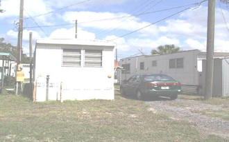 North Rome Trailer Park Apartamentos