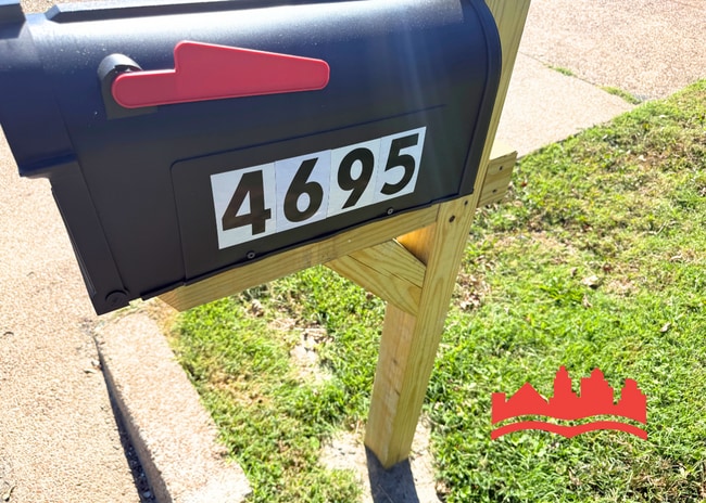 4695 Aldridge Dr in Memphis, TN - Foto de edificio - Building Photo