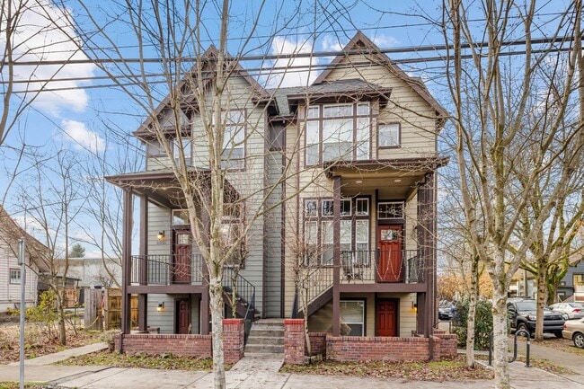 property at 2305 SE 12th Ave