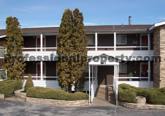 201 Whitaker Dr in Missoula, MT - Building Photo - Building Photo