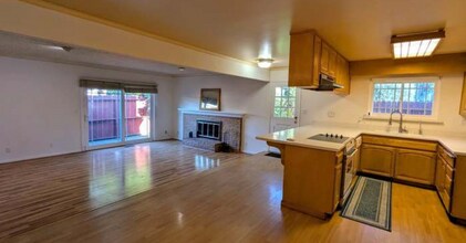 5126 La Honda Rd in El Sobrante, CA - Building Photo - Building Photo