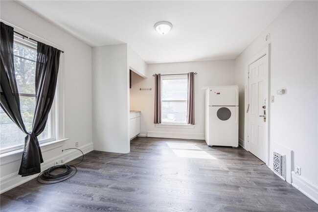 property at 420 Oxford St