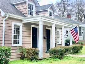 405 N Madison St in Tupelo, MS - Building Photo