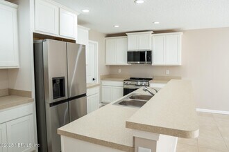3269 Isabella Ct in Middleburg, FL - Building Photo - Building Photo