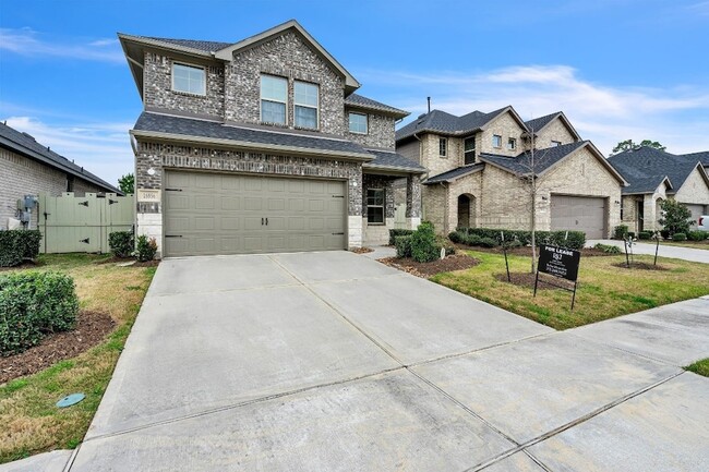 16856 Pink Wintergreen Dr in Conroe, TX - Foto de edificio - Building Photo
