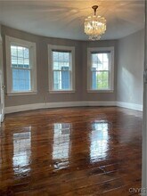 347 Douglas St in Syracuse, NY - Building Photo - Building Photo