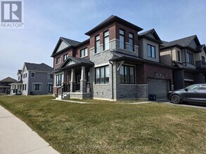 25 Buttercream Ave in Thorold, ON - Building Photo - Building Photo