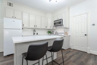 406 Pecore St in Houston, TX - Building Photo - Building Photo