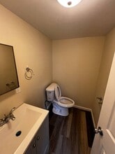 116 Hussey Mhp Ln in Beulaville, NC - Foto de edificio - Building Photo