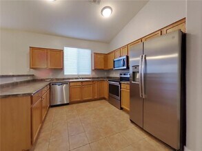 220 W 102nd St in Minneapolis, MN - Building Photo - Building Photo
