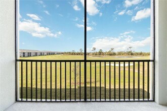 17565 Opal Sand Dr, Unit 207 in Venice, FL - Building Photo - Building Photo
