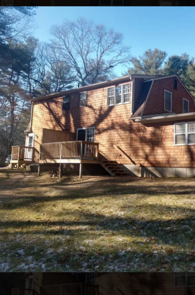 property at 19 Hawksbill Way