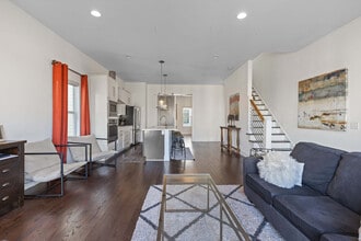 1109 Archer St in Nashville, TN - Foto de edificio - Building Photo