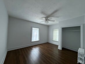 5601 Wilkins Ave, Unit 2 in Pittsburgh, PA - Building Photo - Building Photo