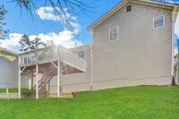 111 Brookside Ct photo'