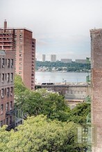 815 Riverside Dr in New York, NY - Foto de edificio - Building Photo