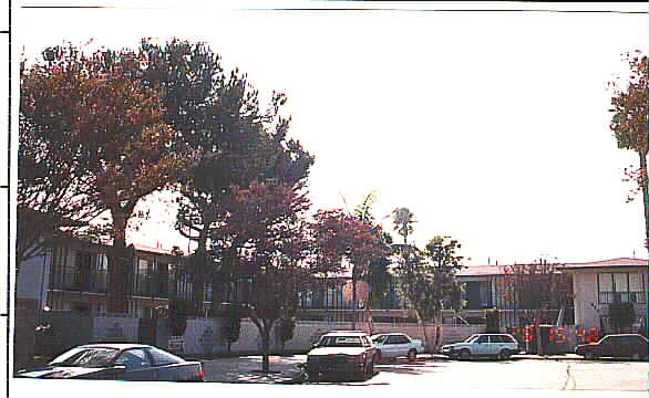 520 E Adams St in Long Beach, CA - Building Photo - Building Photo