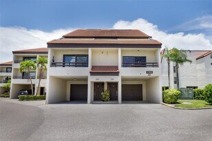 120 1st St E in Tierra Verde, FL - Building Photo