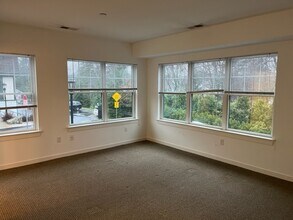 820 High Ridge Rd in Stamford, CT - Building Photo - Building Photo