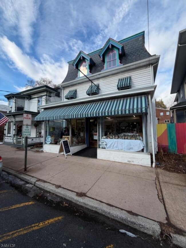 57 Bridge St in Milford, NJ - Building Photo - Building Photo