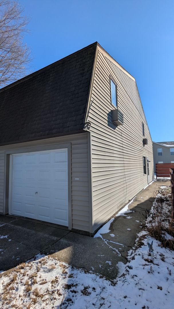 857 Kerns Dr NE in Bolivar, OH - Building Photo - Building Photo