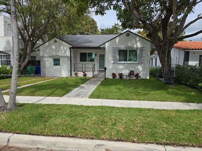 property at 1637 SW 17th St