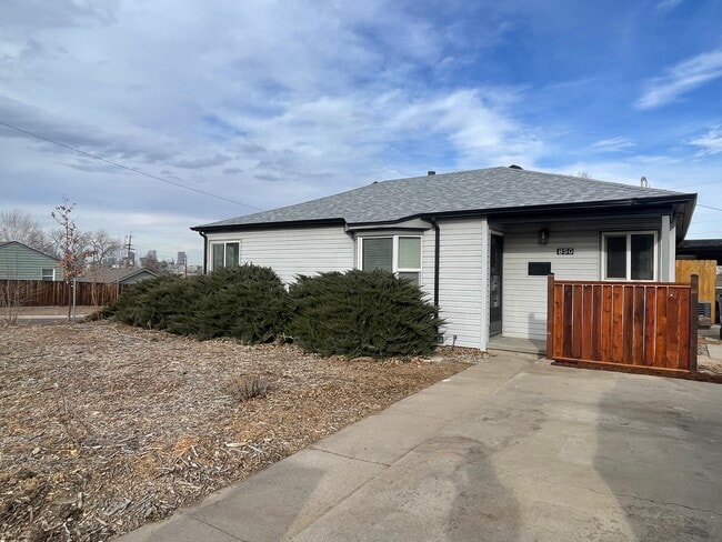 property at 850 S Osage St