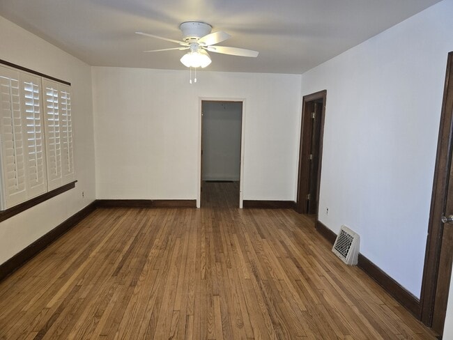 310 Genoa Rd in Genoa, IL - Building Photo - Building Photo