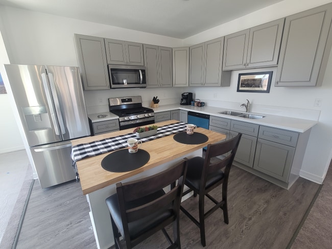 1957 Harrison Ave in Butte, MT - Building Photo - Building Photo