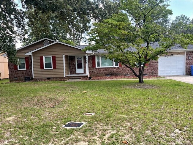 property at 7183 Largo Pl