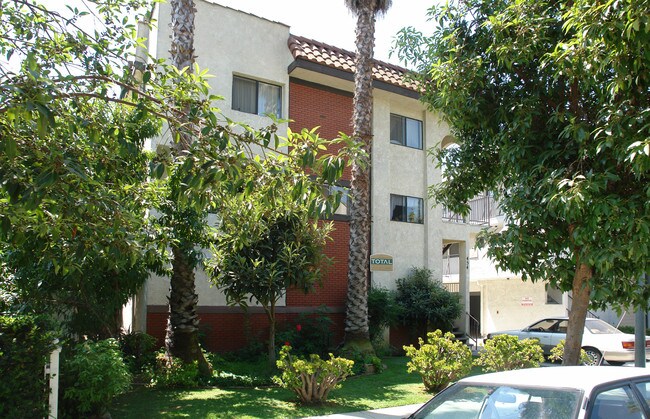 454 Ivy St in Glendale, CA - Foto de edificio - Building Photo
