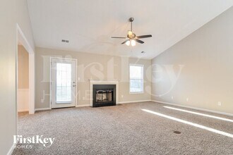 4512 Camden Ridge Dr in Greensboro, NC - Building Photo - Building Photo