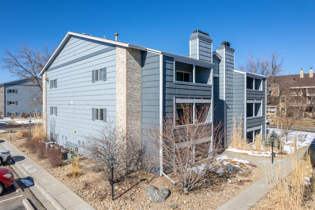 4660 White Rock Cir in Boulder, CO - Foto de edificio