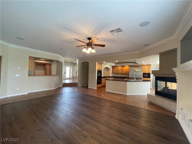 11002 Inverlochy Ct