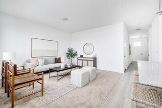 3673 S Lisbon Ct in Aurora, CO - Building Photo - Building Photo