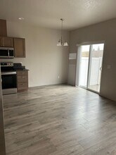 7170-7174 W Heritage St in Rathdrum, ID - Building Photo - Building Photo