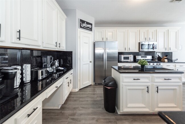 property at 10815 Oak Bayou Ln