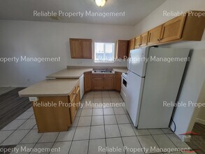 685 John Adams Pky, Unit 3 in Idaho Falls, ID - Foto de edificio - Building Photo