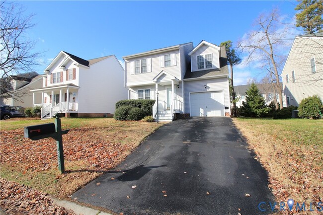 11528 Pinedale Dr in Glen Allen, VA - Building Photo - Building Photo