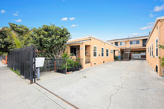 The Carlin Apartments in Los Angeles, CA - Building Photo - Building Photo